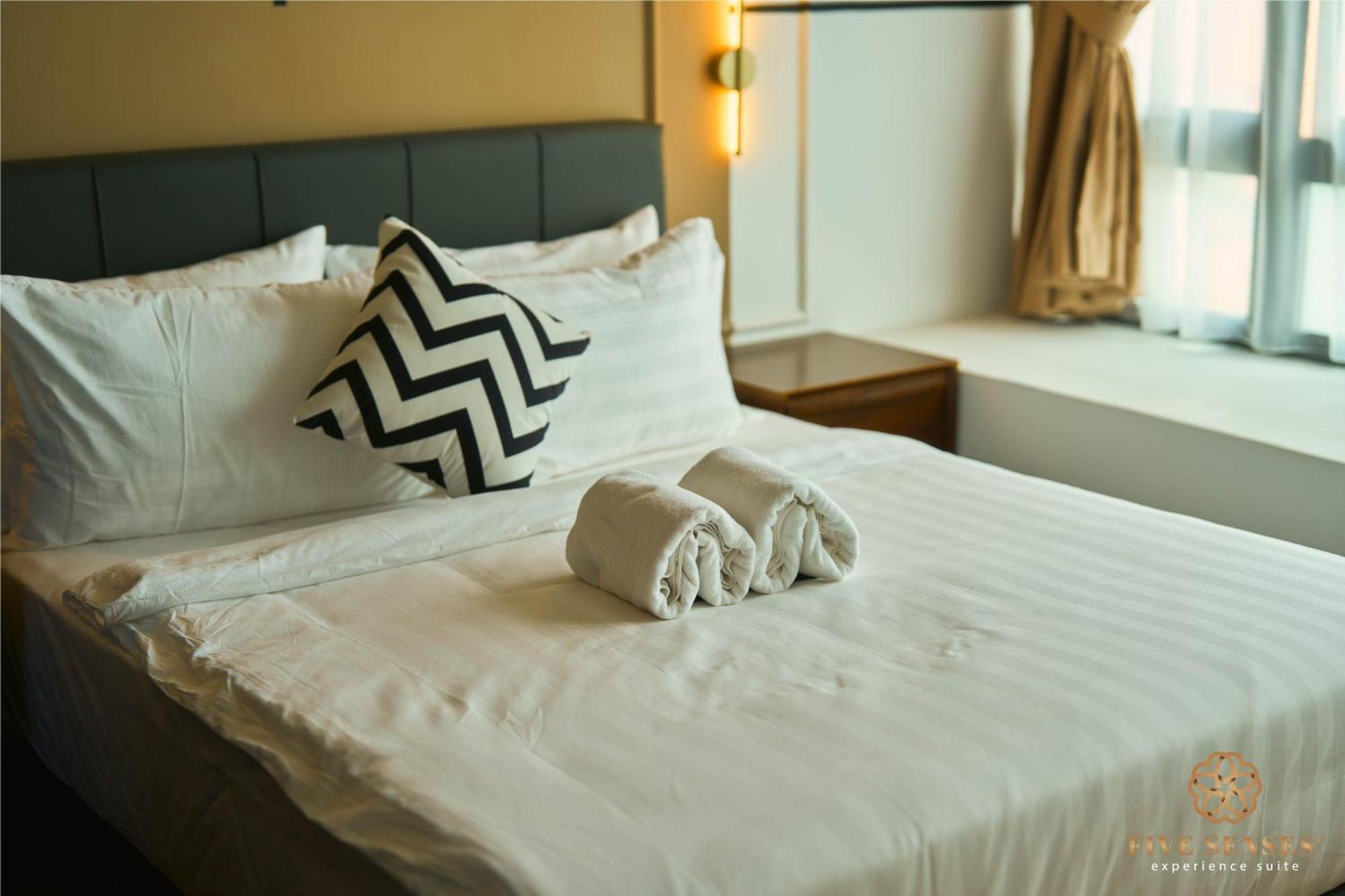 The Colony & The Luxe, Kuala Lumpur By Canopy Lives Habitación foto